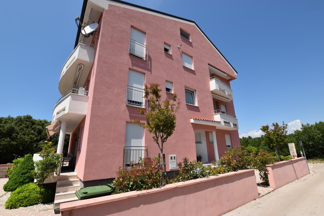 Apartments Matea Kozino ภายนอก รูปภาพ